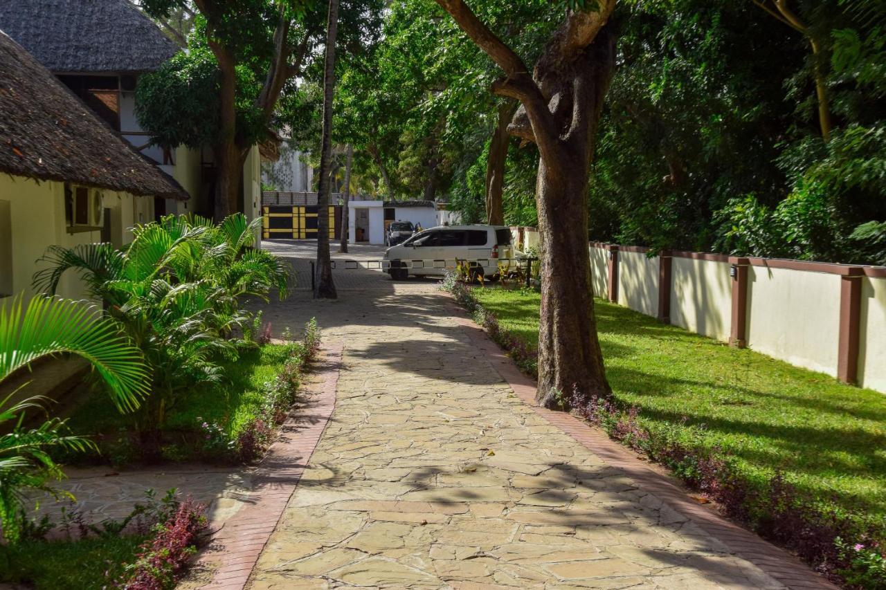 Sheratton Beach Villagio Mombasa Eksteriør bilde
